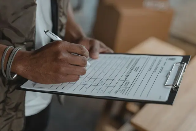 Órdenes de trabajo, de compra y planillas